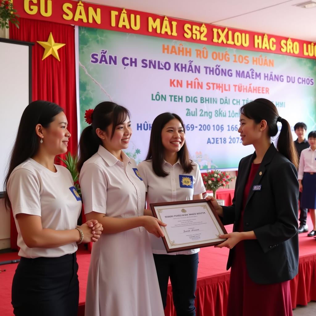 Lễ khen thưởng giáo viên xuất sắc tại Nam Định